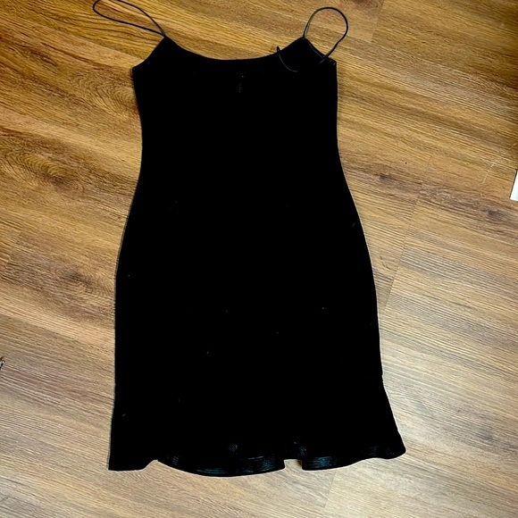 Likely Black Dress Spaghetti Strap Ruffle Bottom Sz 8 - Picture 2 of 3